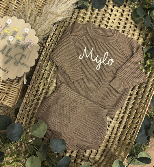 Beige two piece - NAME ONLY
